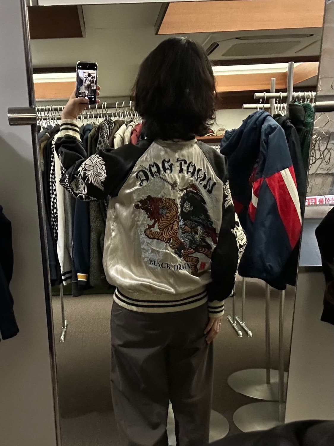 L)도그타운 빈티지 블랙 드래곤 자수 스카쟌 상품이미지4