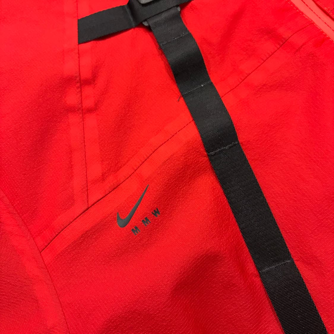 [M] 나이키 MMW 매튜 레드 후드 바람막이 자켓 D408 상품이미지4
