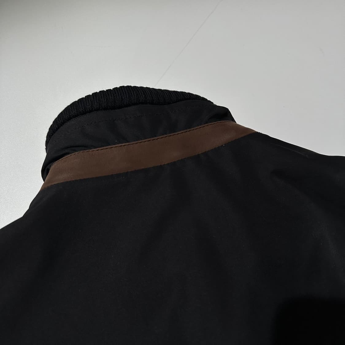 란스미어 레더 트림 싱글 집업 자켓 블랙 상품이미지7