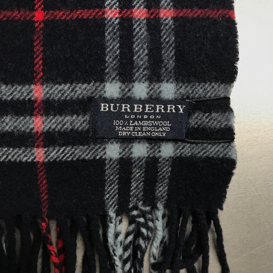 버버리 정품 램스울 머플러 네이비 상품이미지4