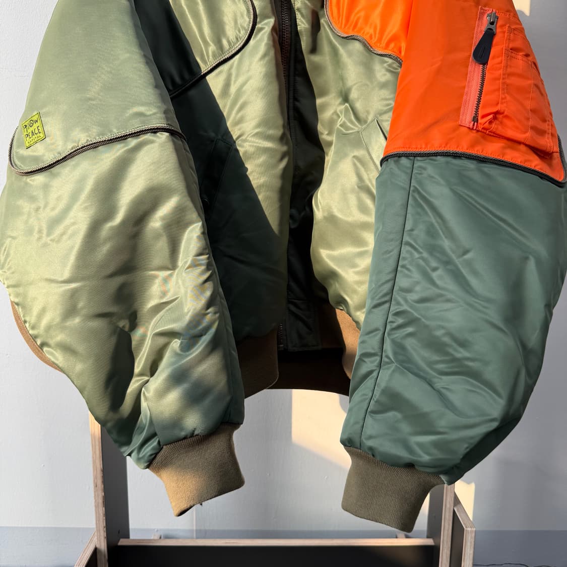 캐피탈 MA-1 나일론 시야미스 봄버 자켓 카키 상품이미지4