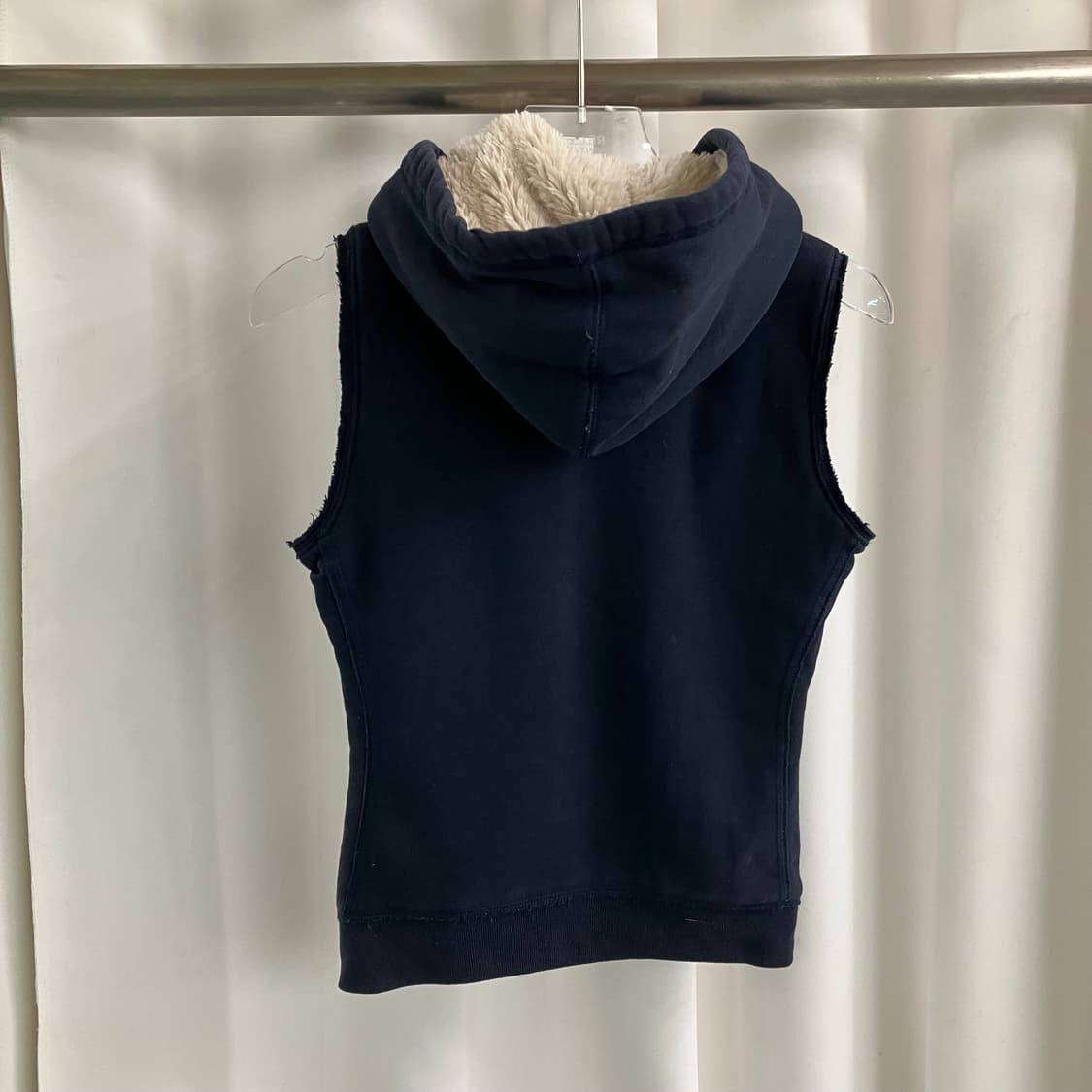 아베크롬비 네이비 후드 조끼 XS 상품이미지2