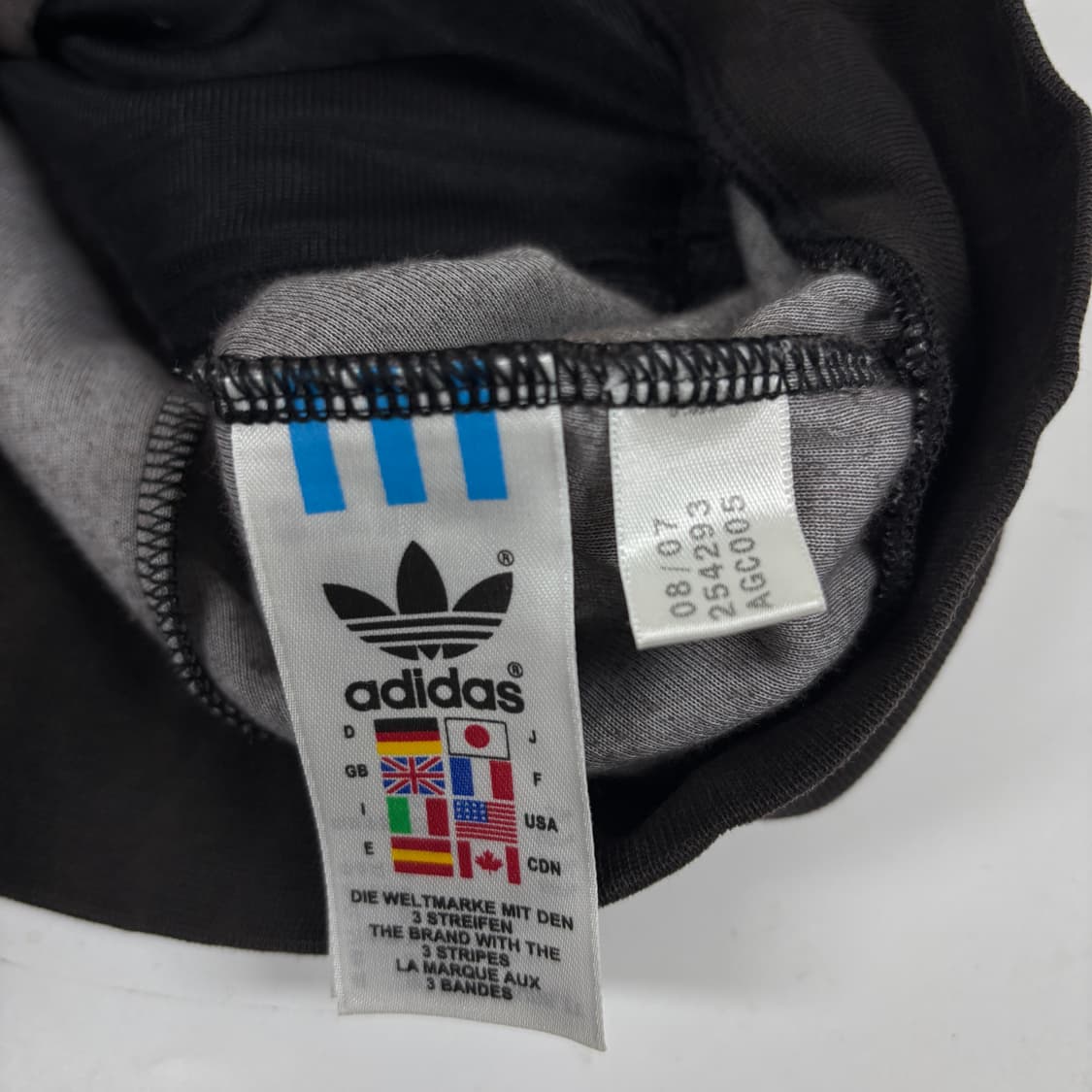 아디다스 벨벳 집업 상품이미지8