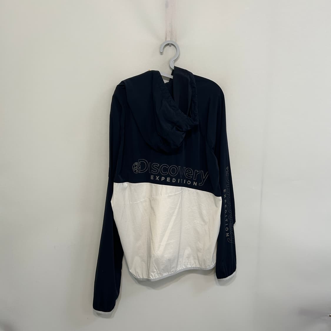 디스커버리 2020 남성 바람막이 100 상품이미지3