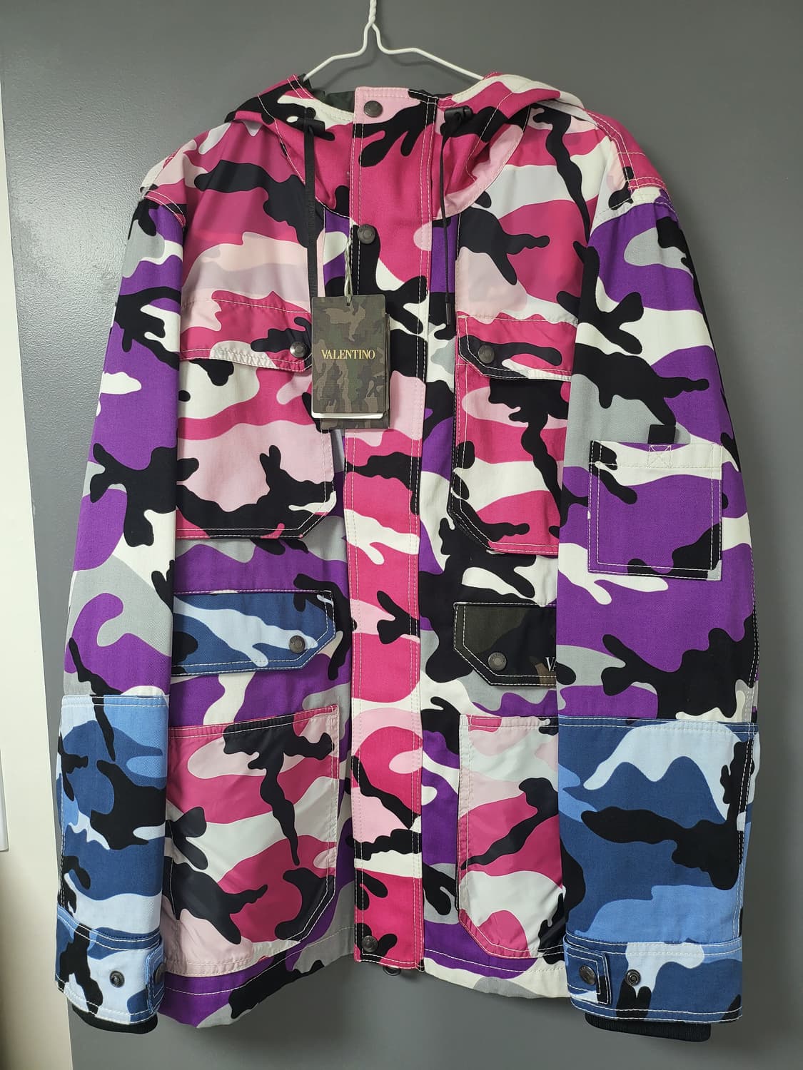 새상품 정품 발렌티노 카모플라쥬 야상 자켓 상품이미지4