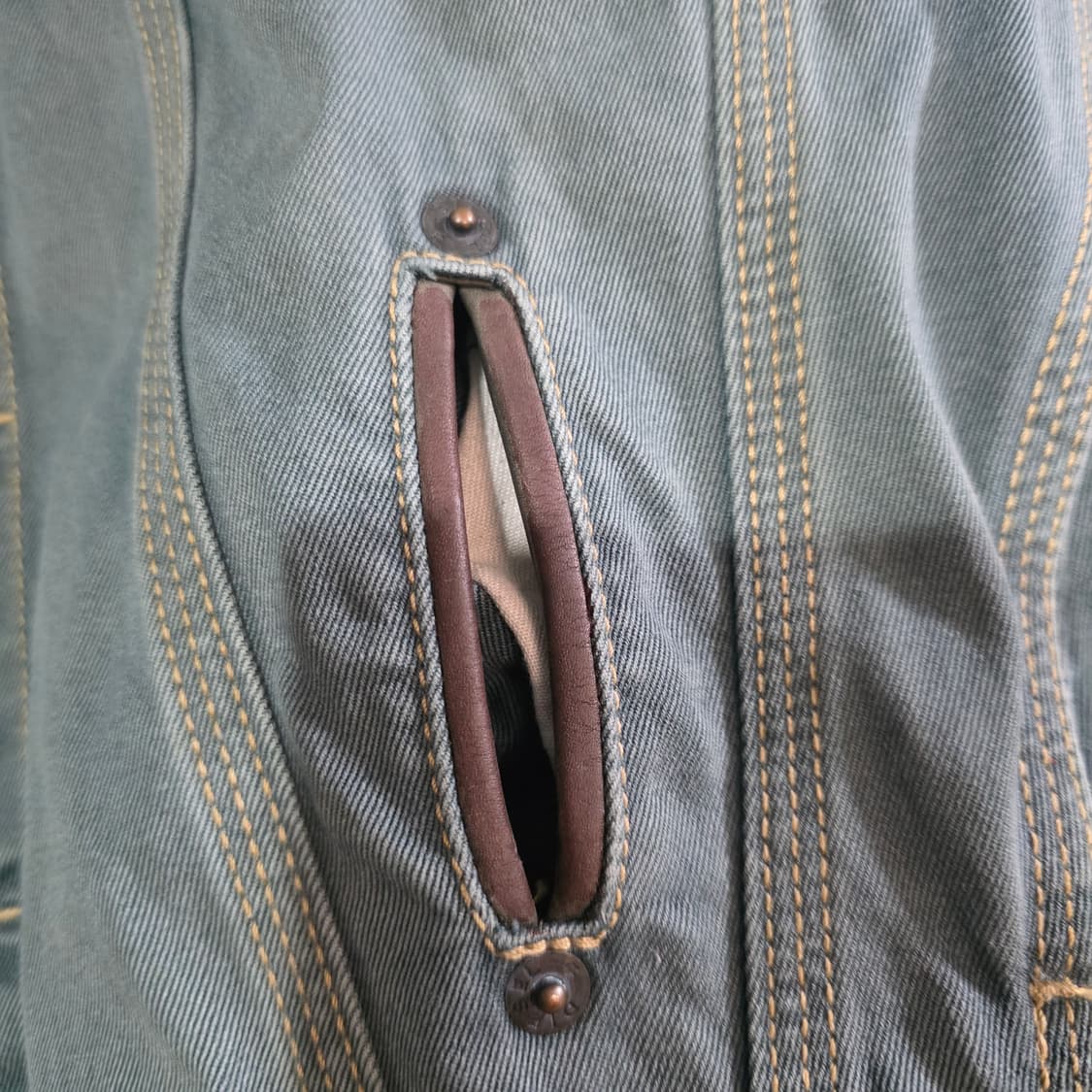 90s Diesel 디젤 인더스트리 데님 트러커 자켓 M 상품이미지4