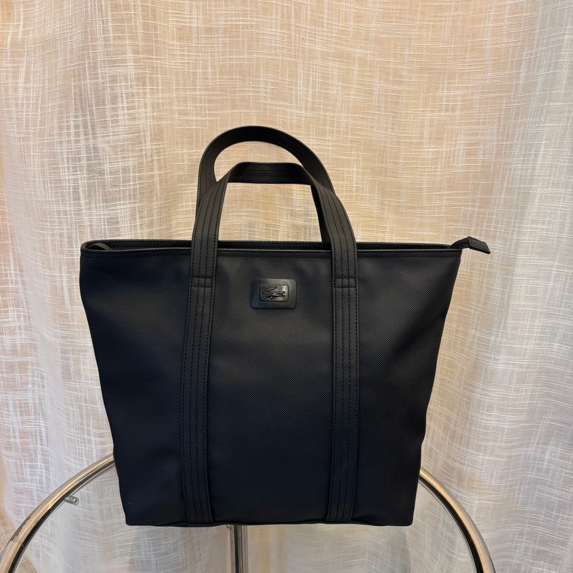 정품 라코스테 PVC 블랙 토트백     상품이미지1