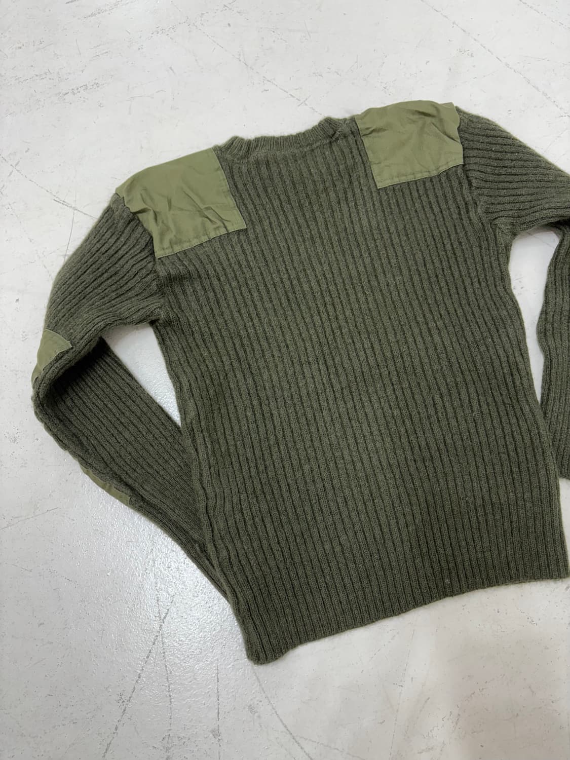 80‘s British Army Commando Wool sweater. 상품이미지7