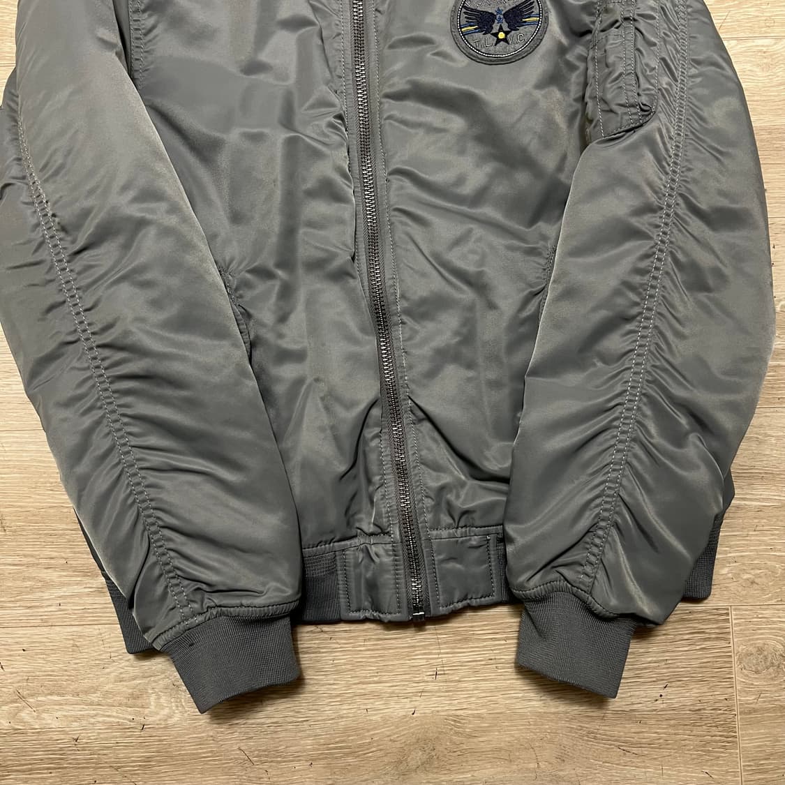 디스트레즈드 와펜 MA-1 항공점퍼 봄버자켓 [그레이] M/95 상품이미지3