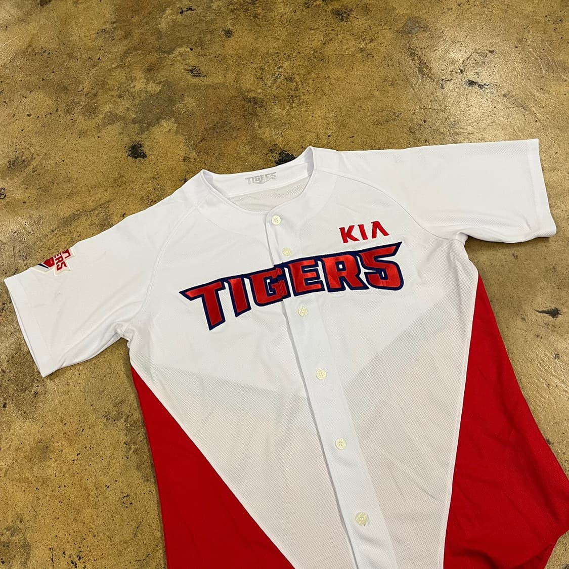 [OS] 기아 타이거즈 야구 유니폼 화이트 레드 노마킹 b19 상품이미지1