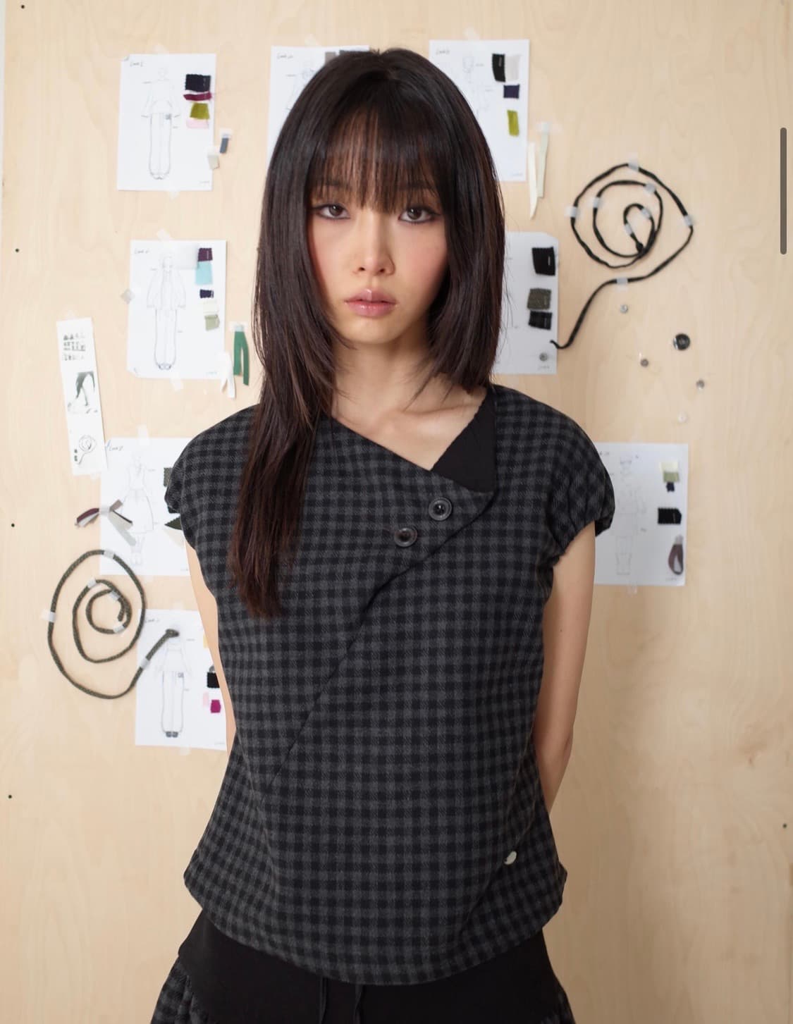 온스카 TULIP COLLAR PUFF BLOUSE (CHECK BLAC 상품이미지1