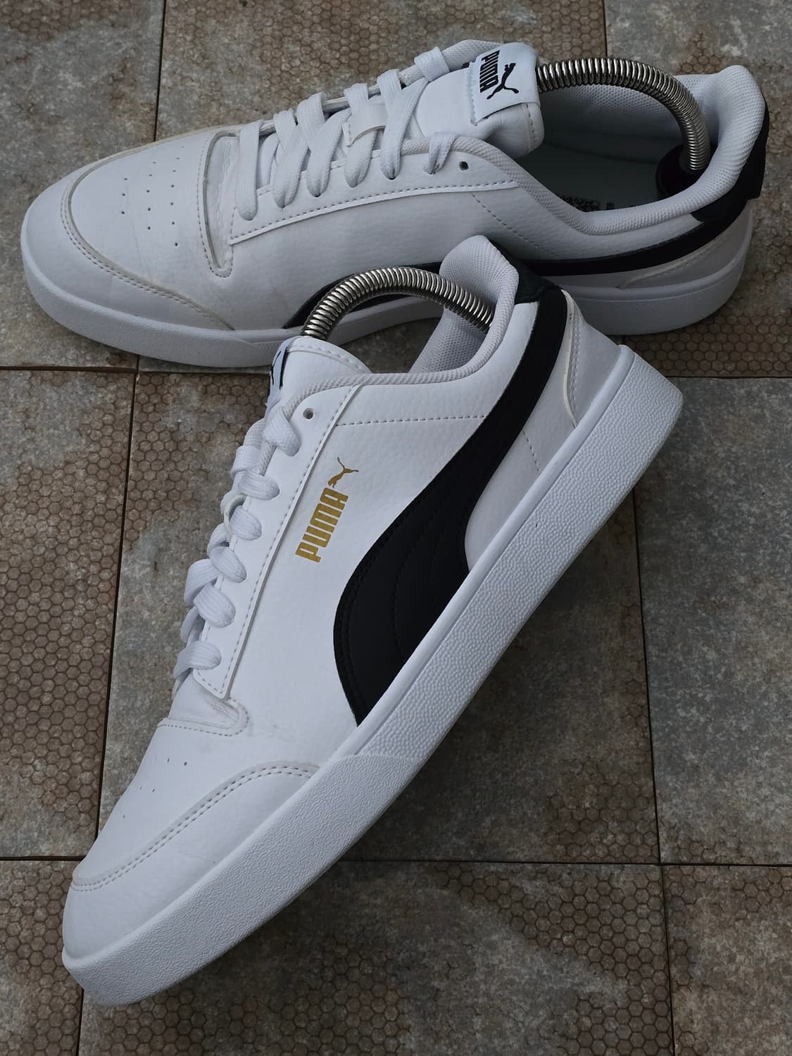 (280)푸마 셔틀 화이트 블랙 상품이미지3