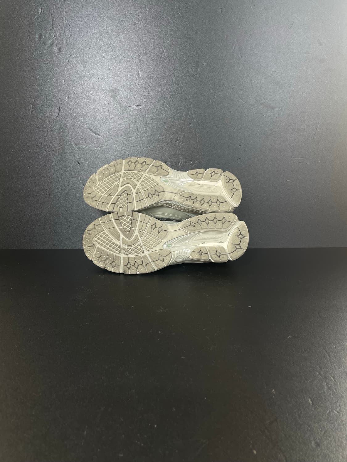 [275] 뉴발란스 1906R 고어텍스 스니커즈 상품이미지8