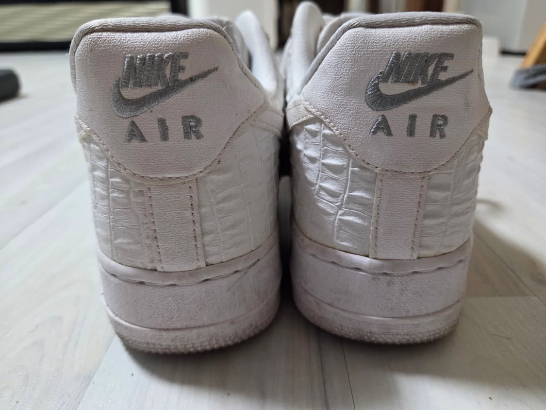 나이키 에어포스 1 로우 '07 LV8 화이트 크록 270 상품이미지5