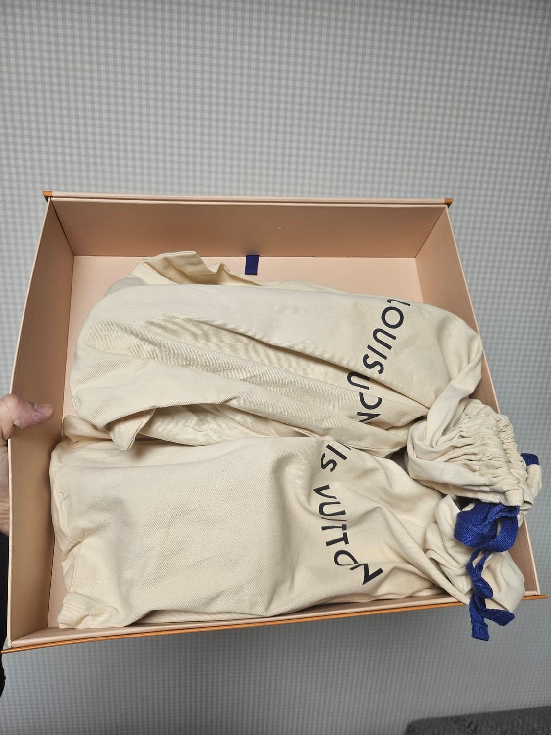 루이비통 뮬 마이애미 290 슬리퍼 상품이미지3