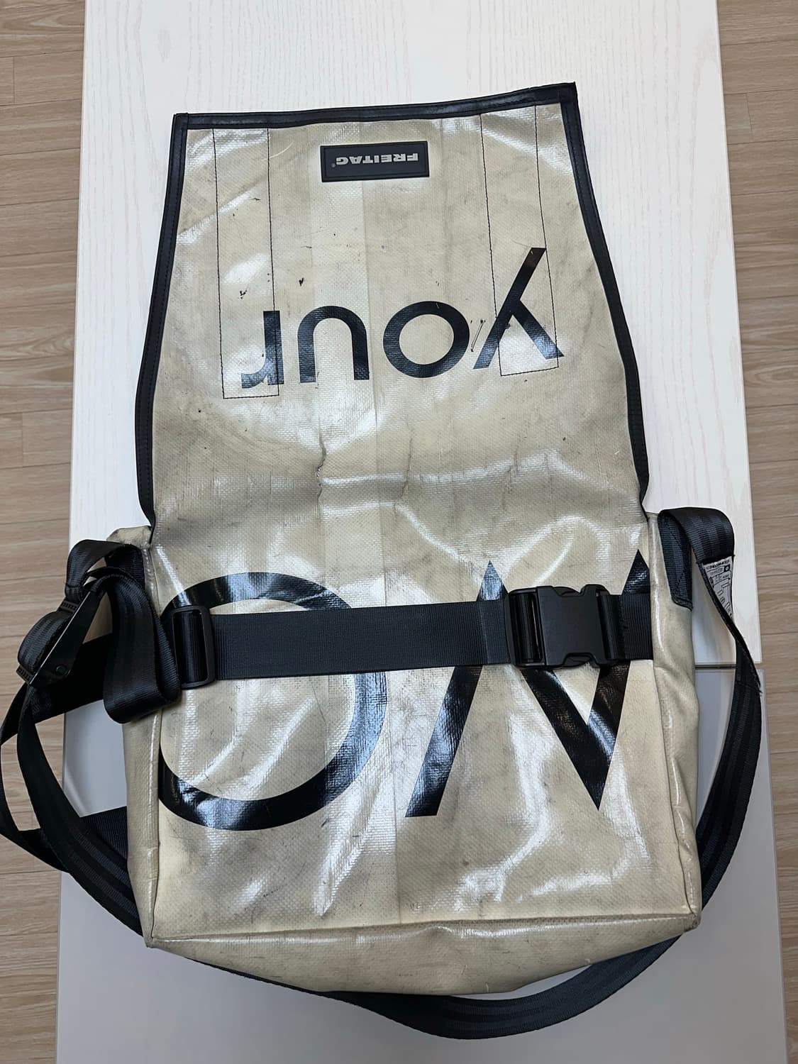 프라이탁 덱스터 메신져백 상품이미지3