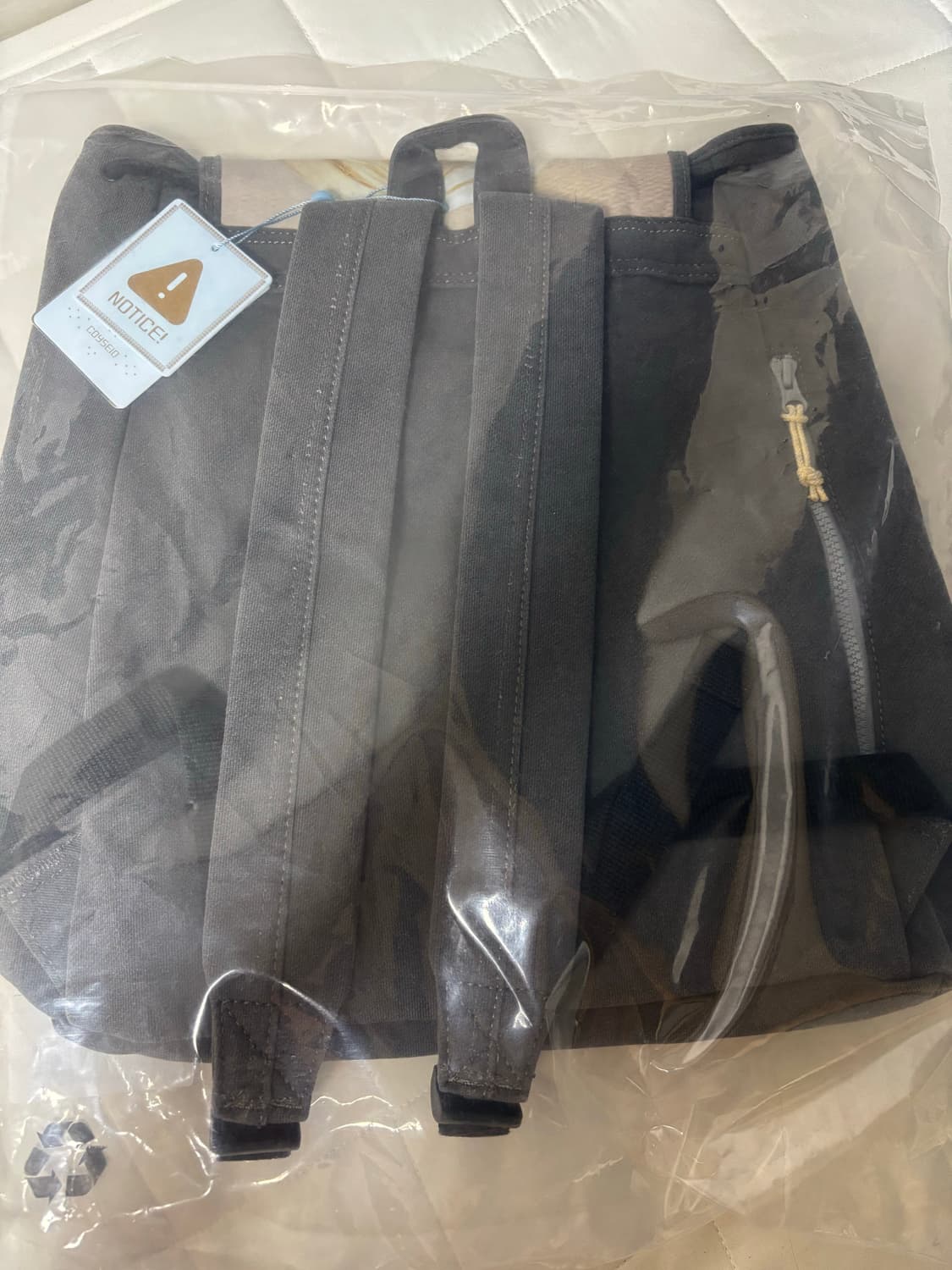 코이세이오 브라이스 백팩 차콜 상품이미지2