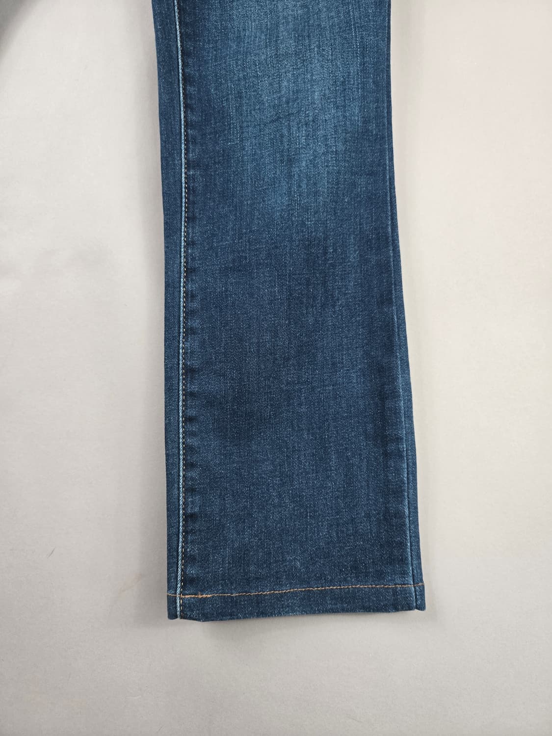 [무료배송]리바이스 27 여성 712 슬림 스판 데님 팬츠 청바지 상품이미지3