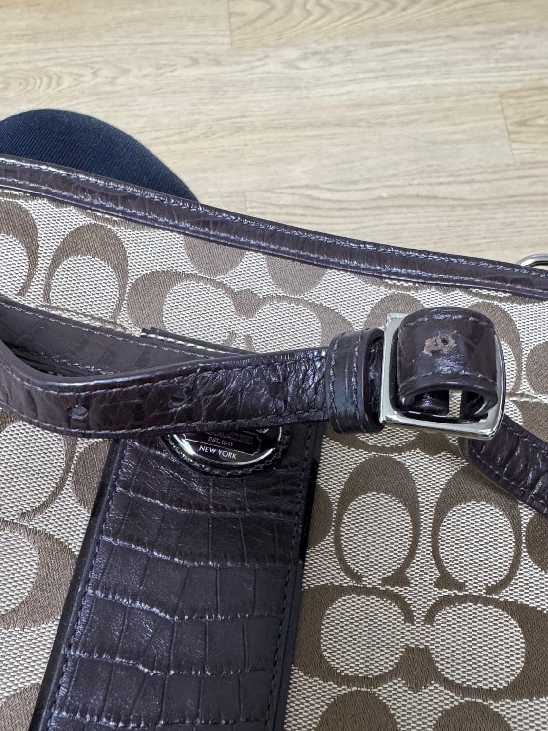 coach 코치 시그니처 캔버스 크로스백 상품이미지9