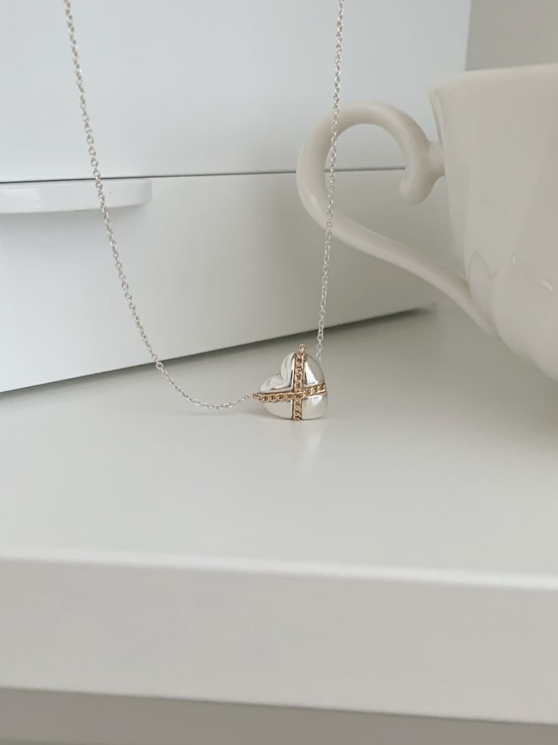 [ 티파니앤코 ]  하트 크로스 체인 18k 골드 콤비 목걸이 상품이미지1