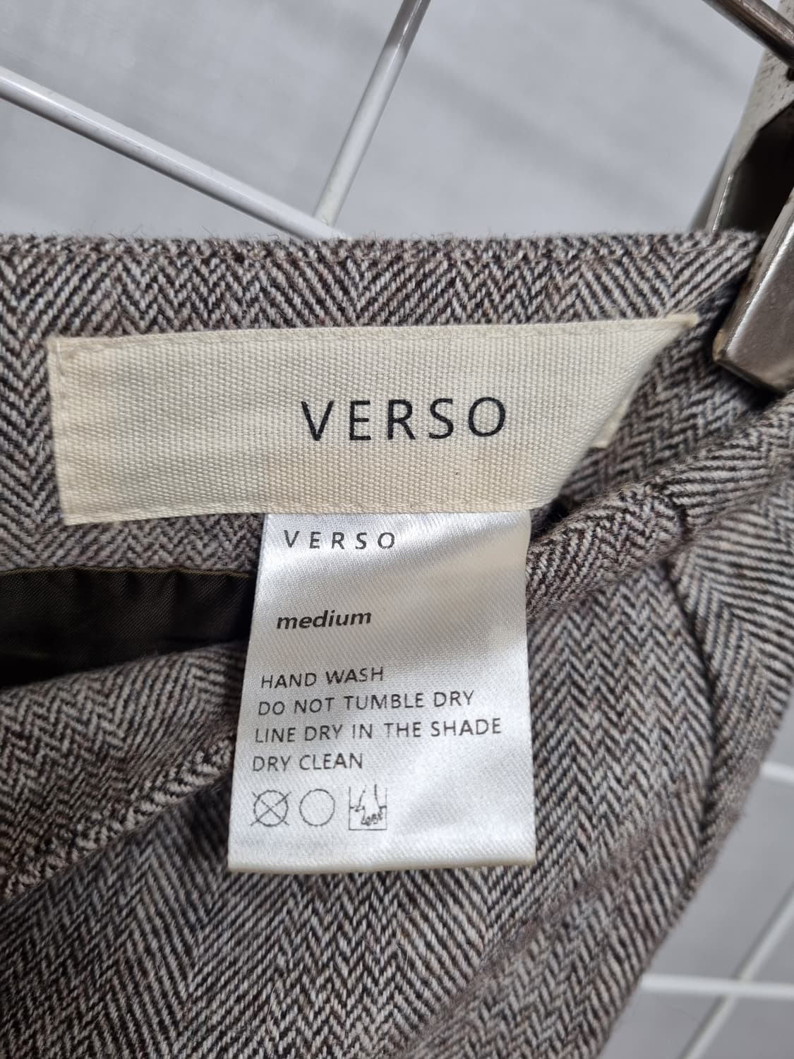 베르소 BERSO 헤링본 플레어 모직스커트 상품이미지4