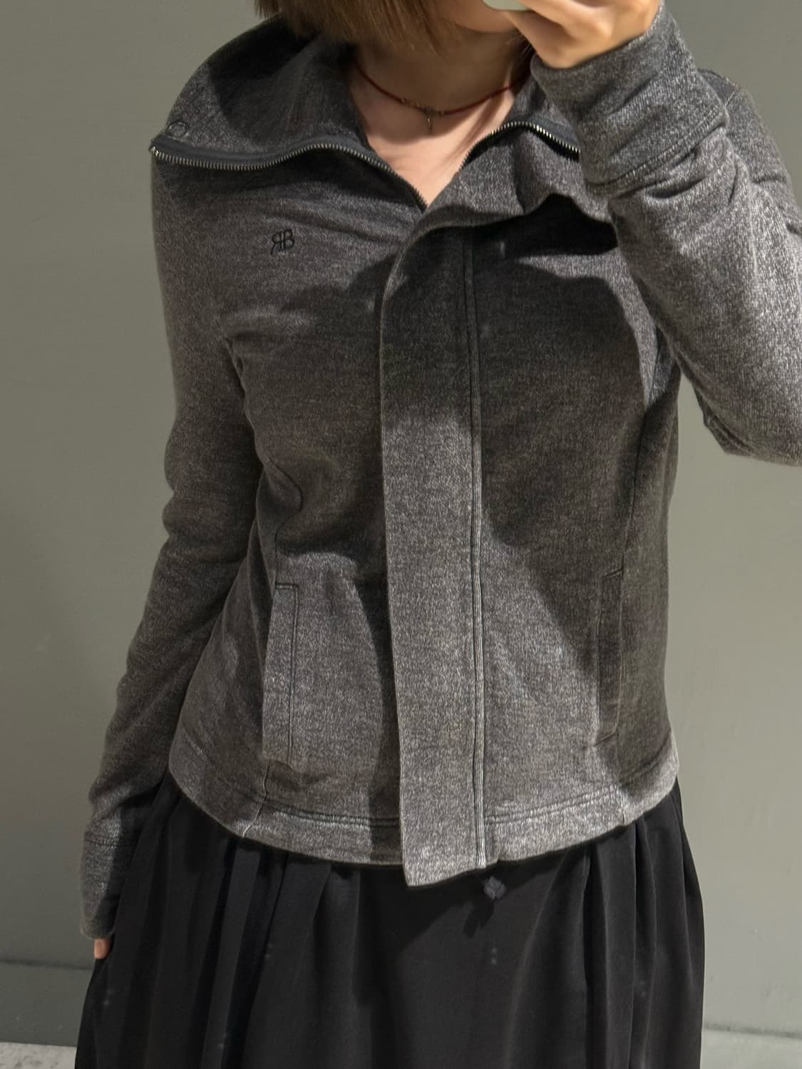 charcoal high-neck detail zip-up 상품이미지2