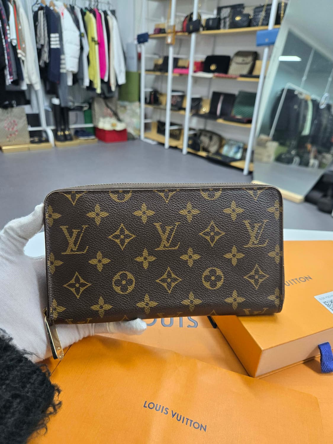 [50%세일] 루이비통 지피 오거나이저 장지갑 상품이미지1