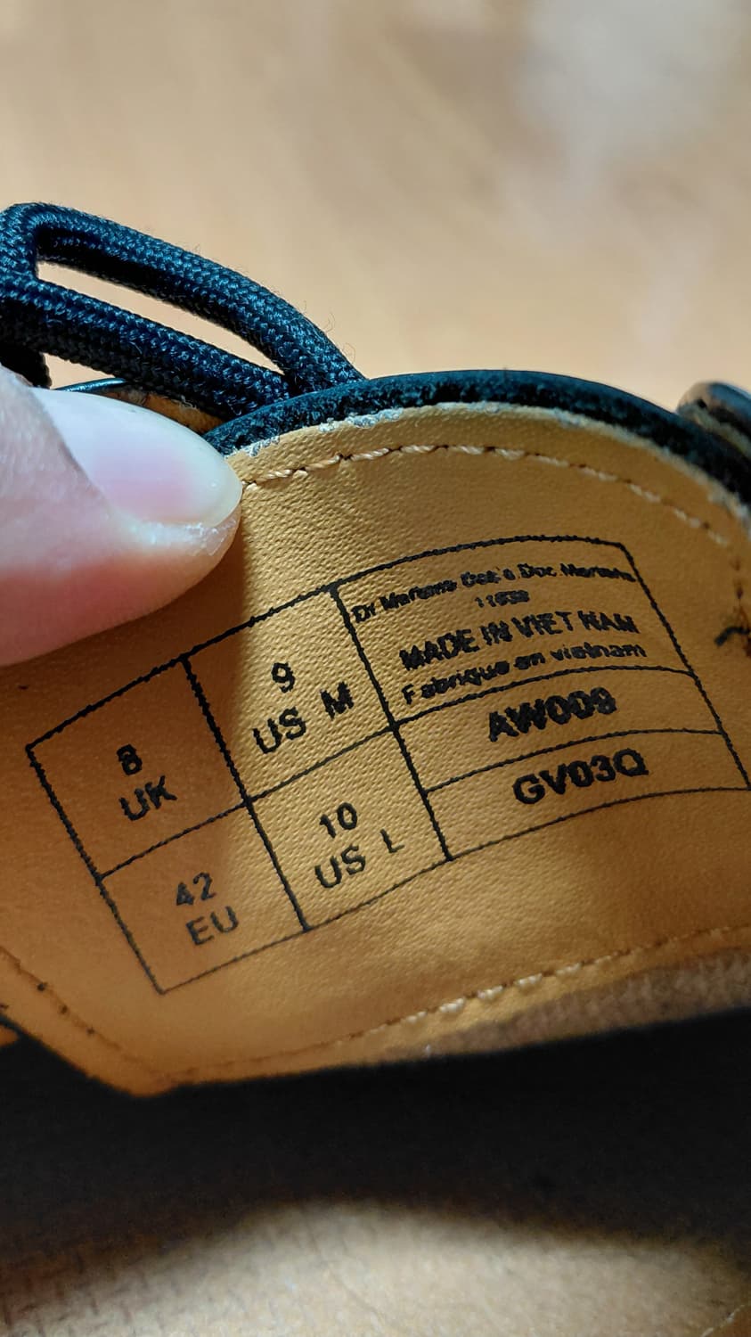 닥터마틴 1461 스무스 블랙 3홀 UK8 (270) 상품이미지10