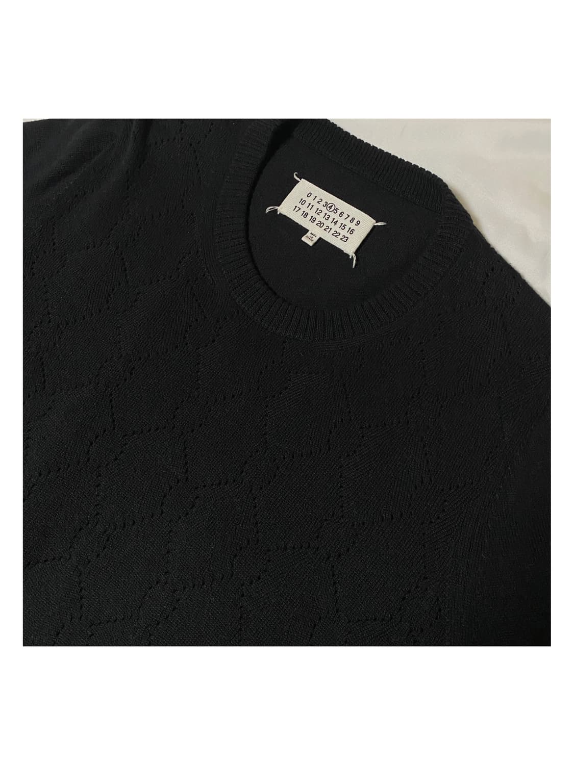 마르지엘라 블랙 캐시미어 펀칭 울 니트 아카이브 아카이브 가디건 엘보패치 상품이미지3