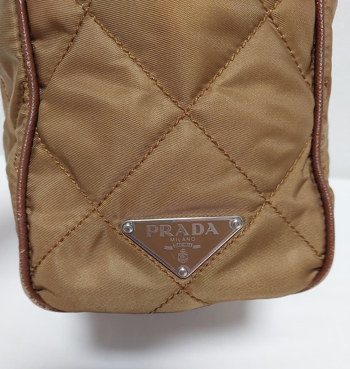 프라다 빈티지 테수토 나일론 퀼팅 숄더백 (정품) 상품이미지5