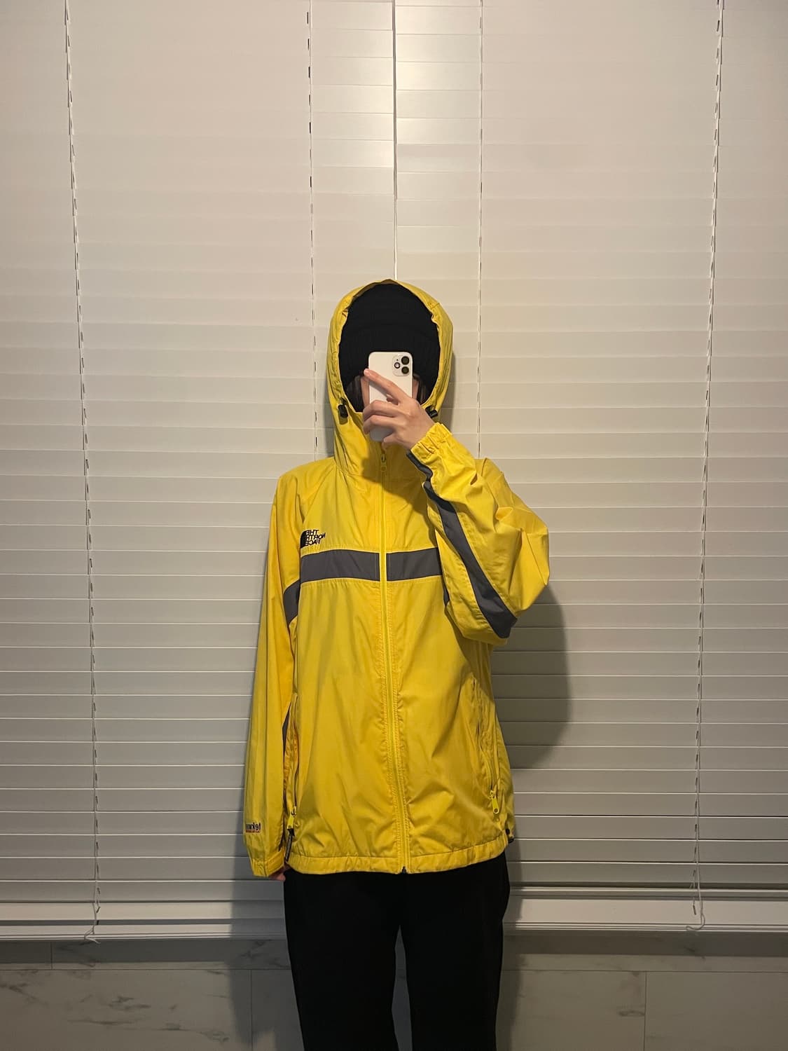 노스페이스 테크웨어 라인 바람막. 상품이미지3