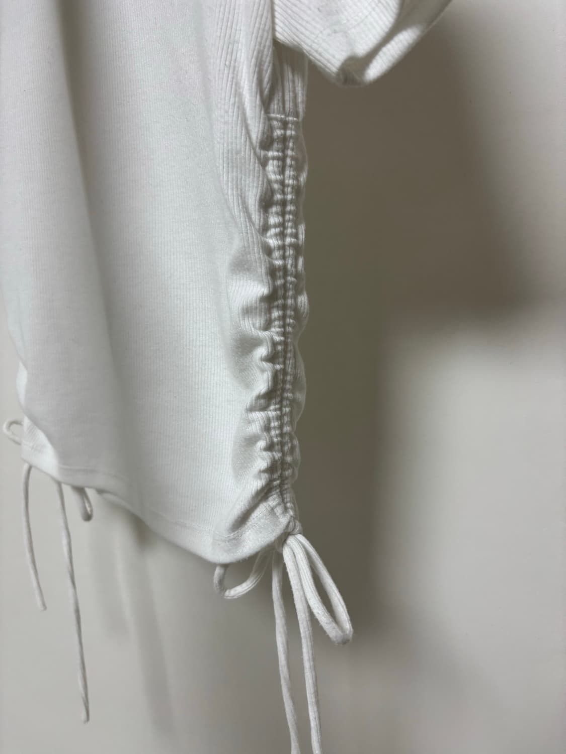 Zara 셔링반팔티 상품이미지2