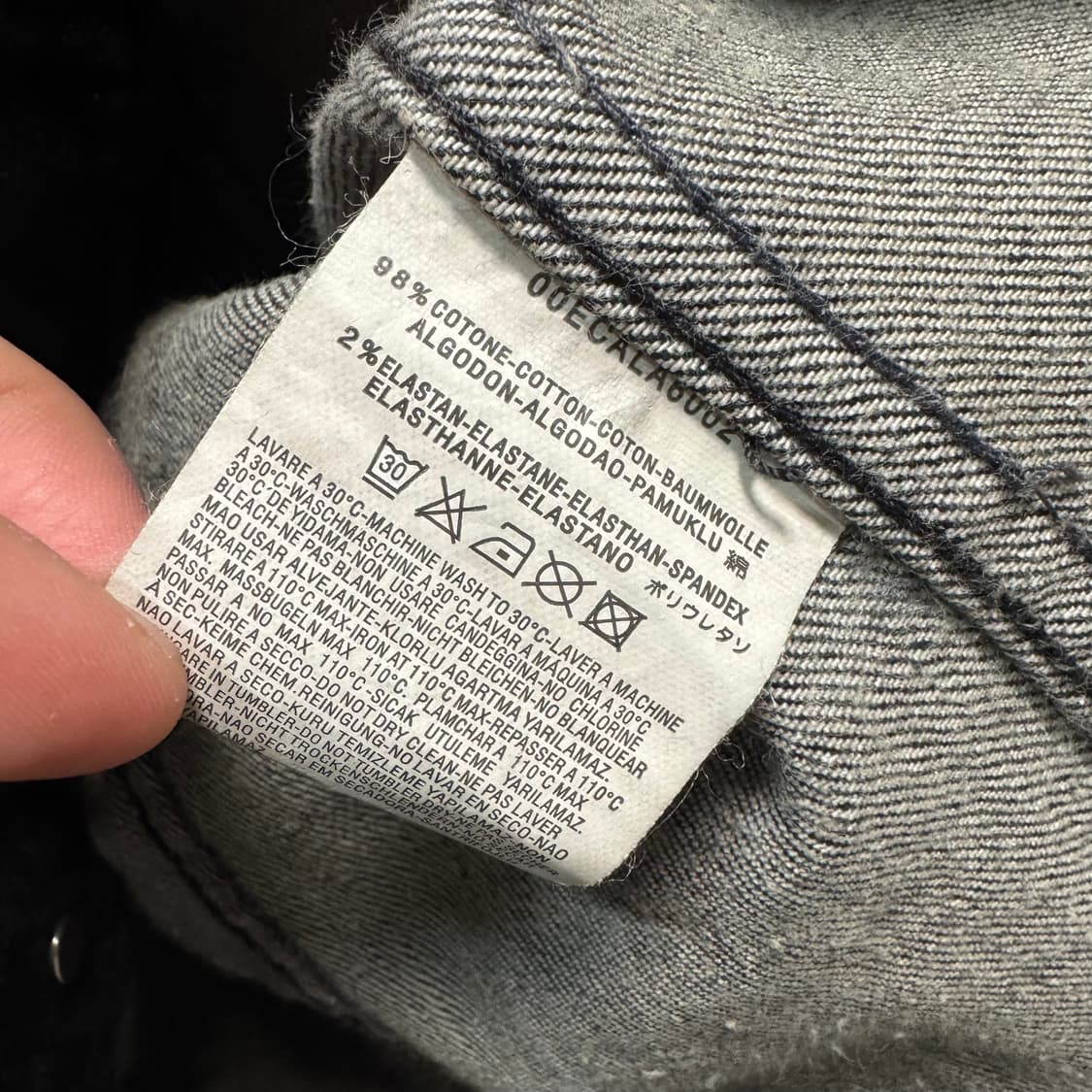 Name : 디젤 스펠아웃 후면로고 멀티포켓 데님 자켓 :)  상품이미지5