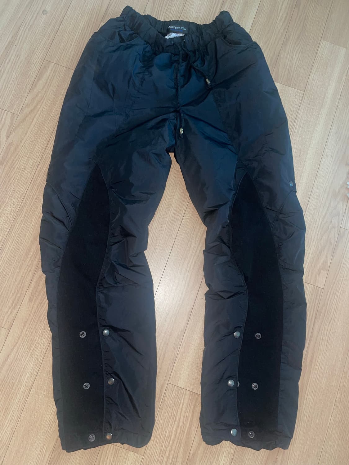 코스트퍼킬로 3D 트랙팬츠 블랙 상품이미지5