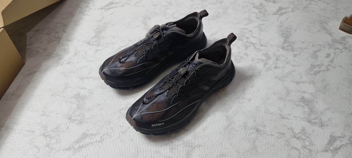 호카 새티스파이 마파테 스피드 4 라이트 커피 300 상품이미지1