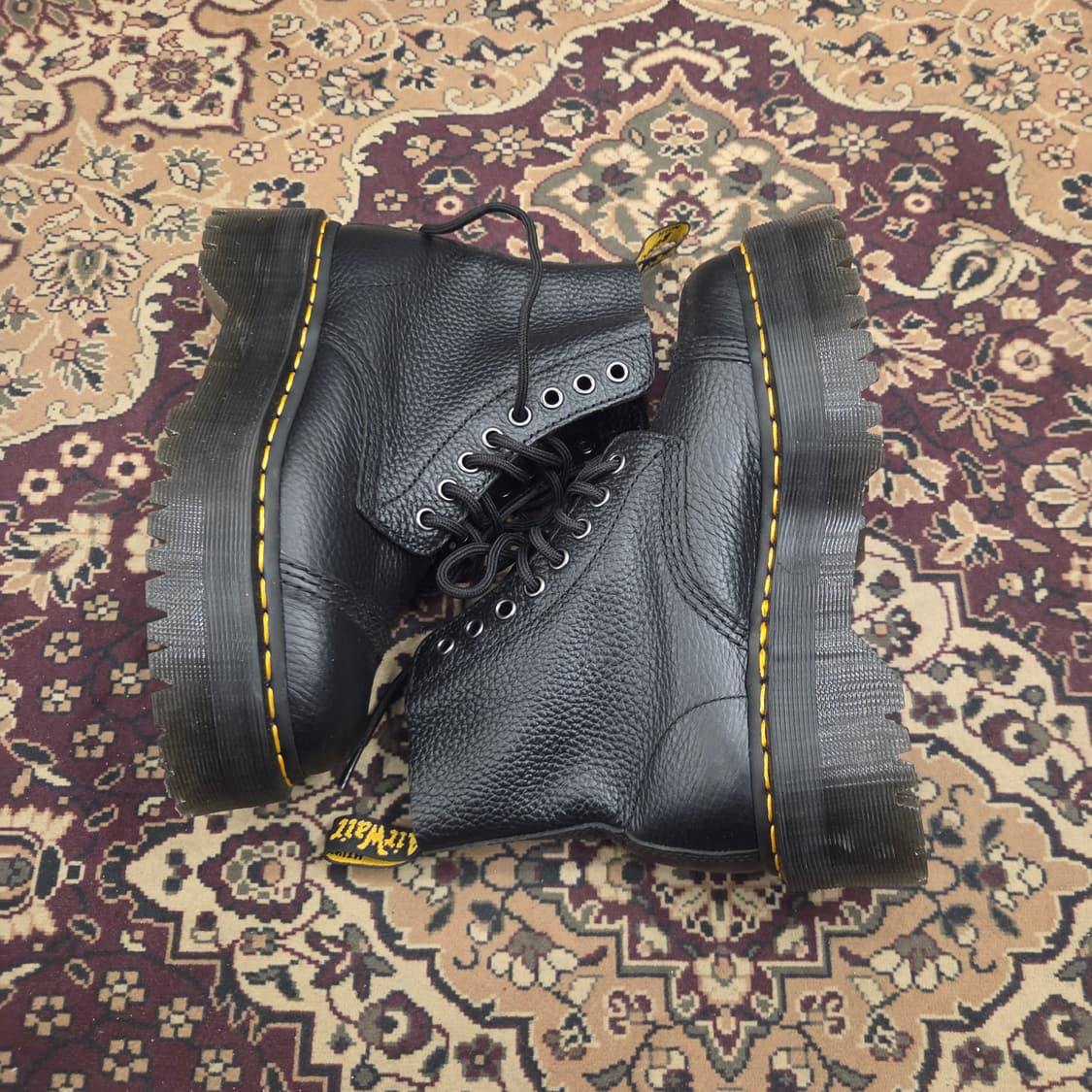 닥터마틴 8홀 싱클레어 부츠 상품이미지6