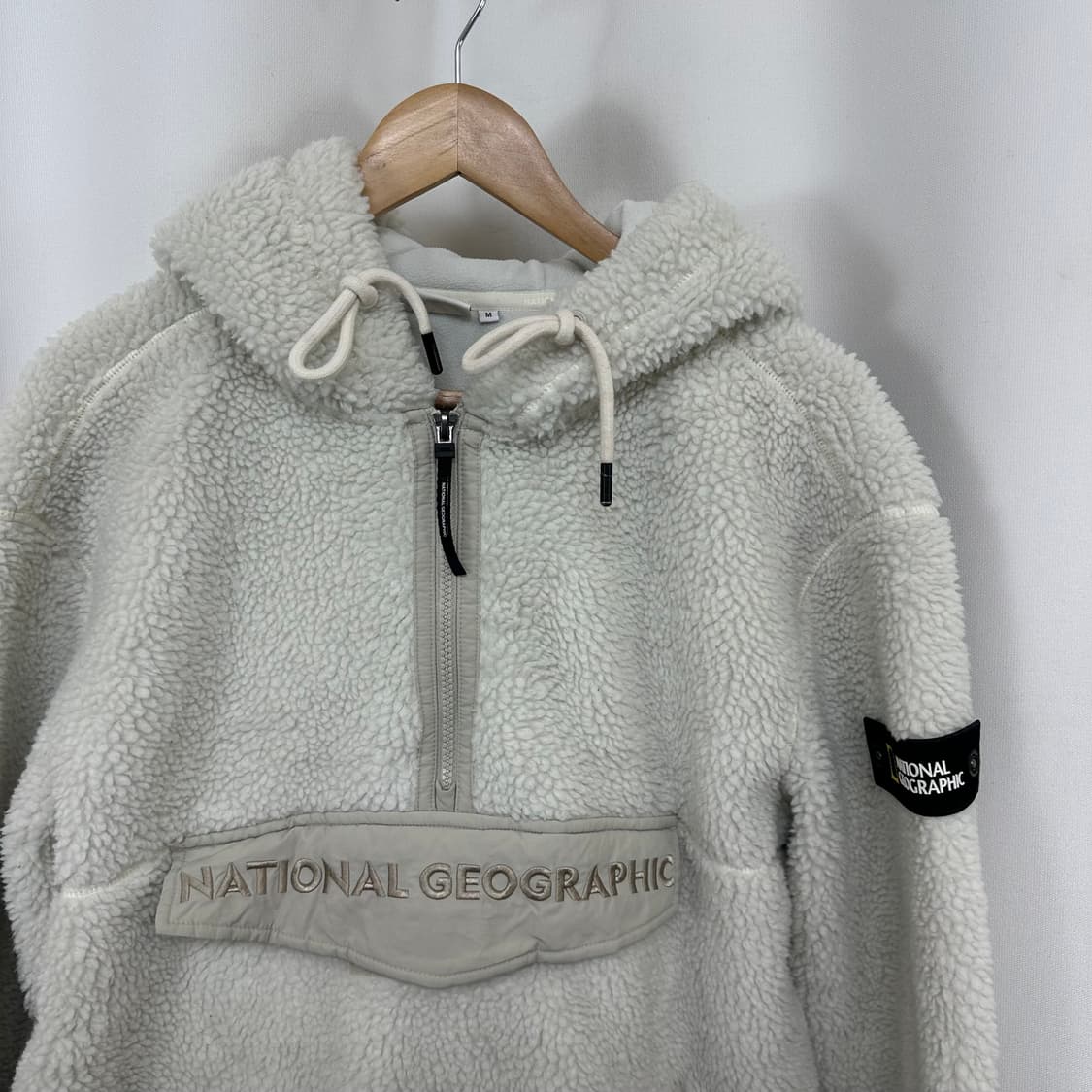 네셔널지오그래픽 남자 도톰 기모 후드티 95 M  IE 상품이미지2
