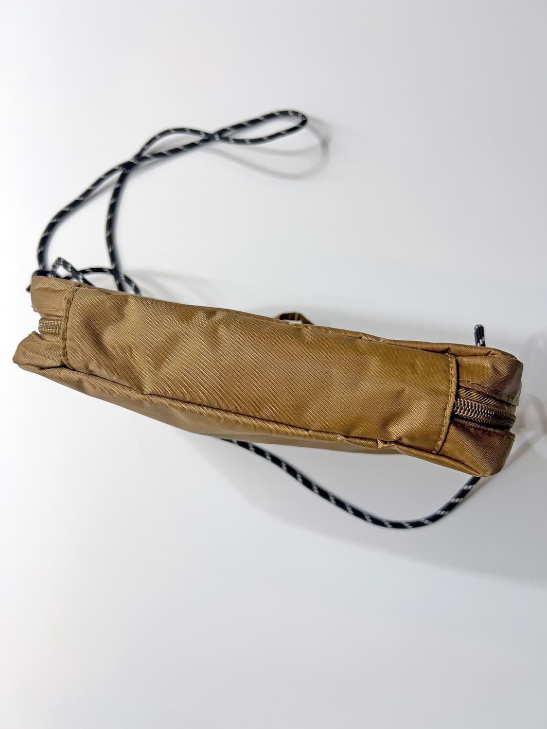 L.L. BEAN  Nylon Pouch Mini Crossbag 상품이미지5