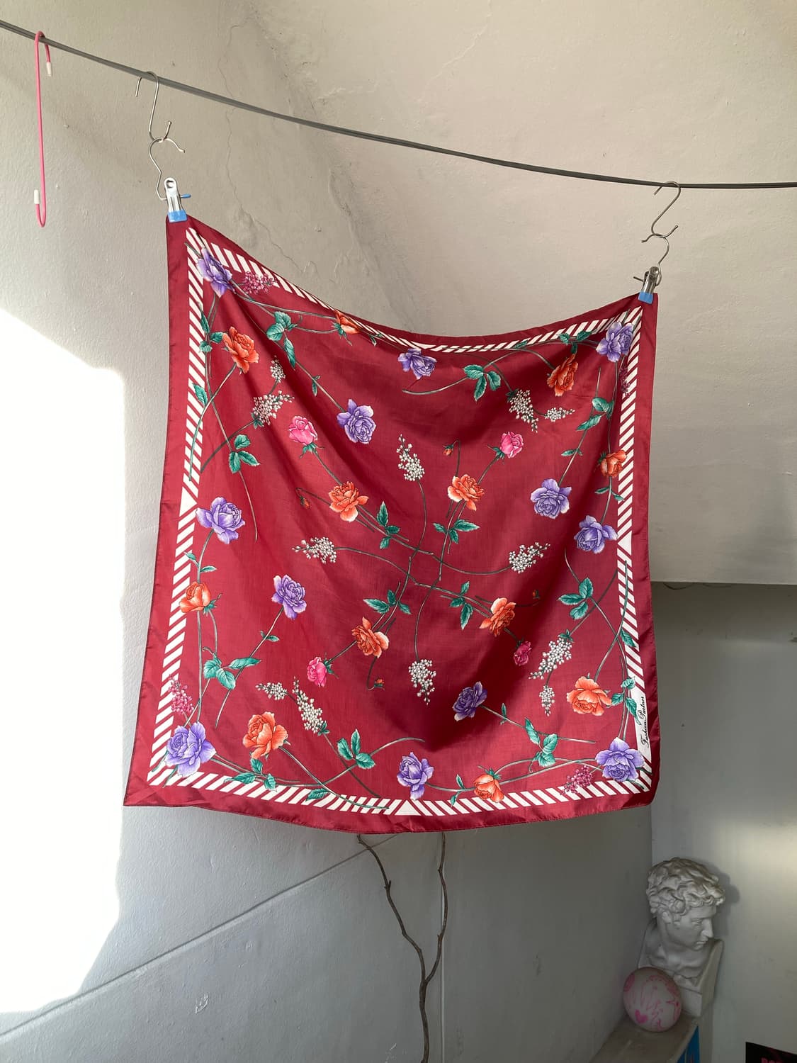 버건디 플로럴 패턴 스카프 상품이미지1