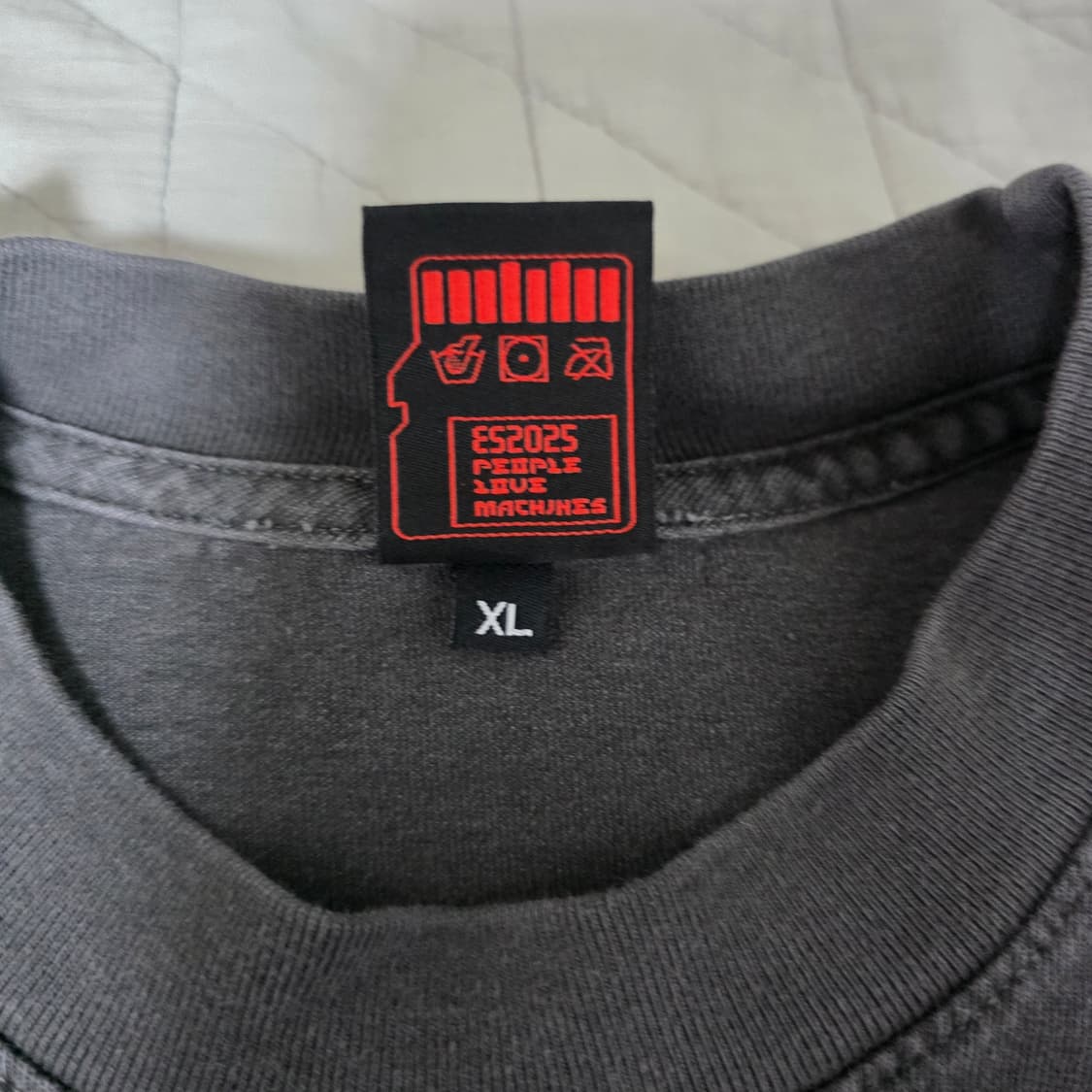 [XL] 체인소맨 레저 부틀렉 이더리얼 스튜디오 페이드 블랙 롱슬리브 상품이미지7