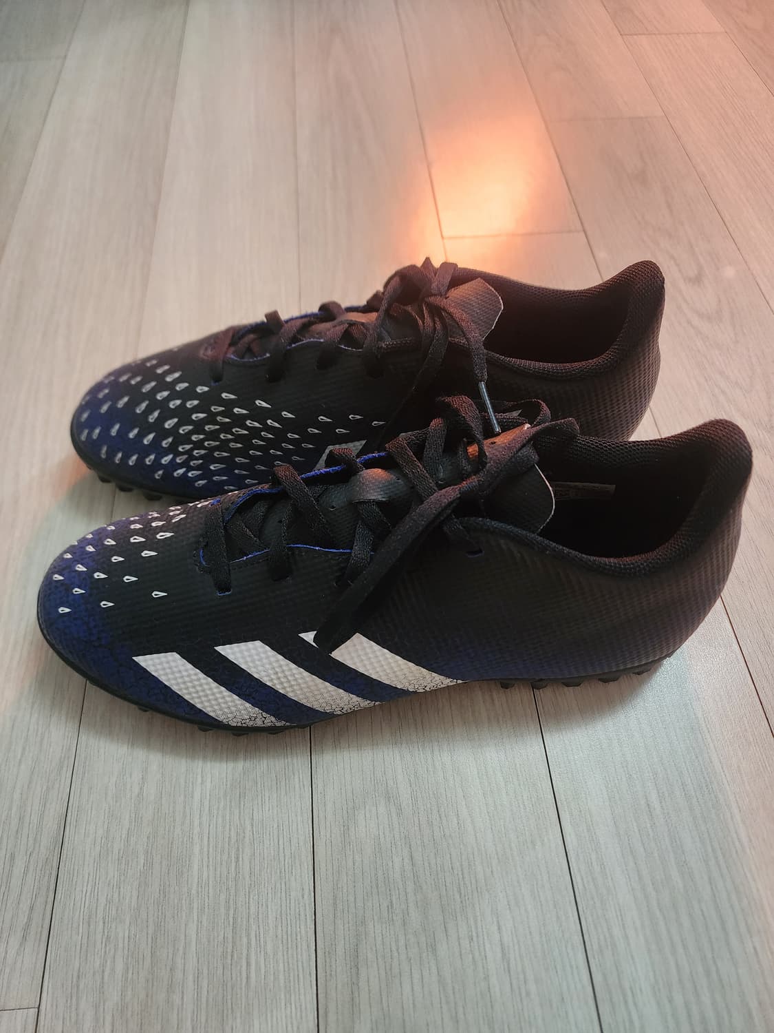 아디다스 프레데터 풋살화 상품이미지2