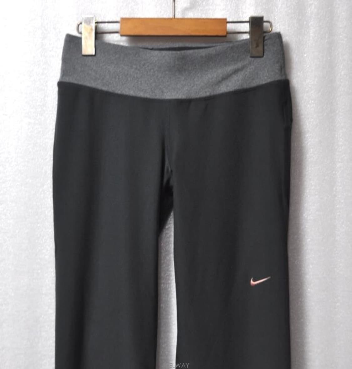 나이키/여성일자트레이닝팬츠(허리26) 상품이미지3