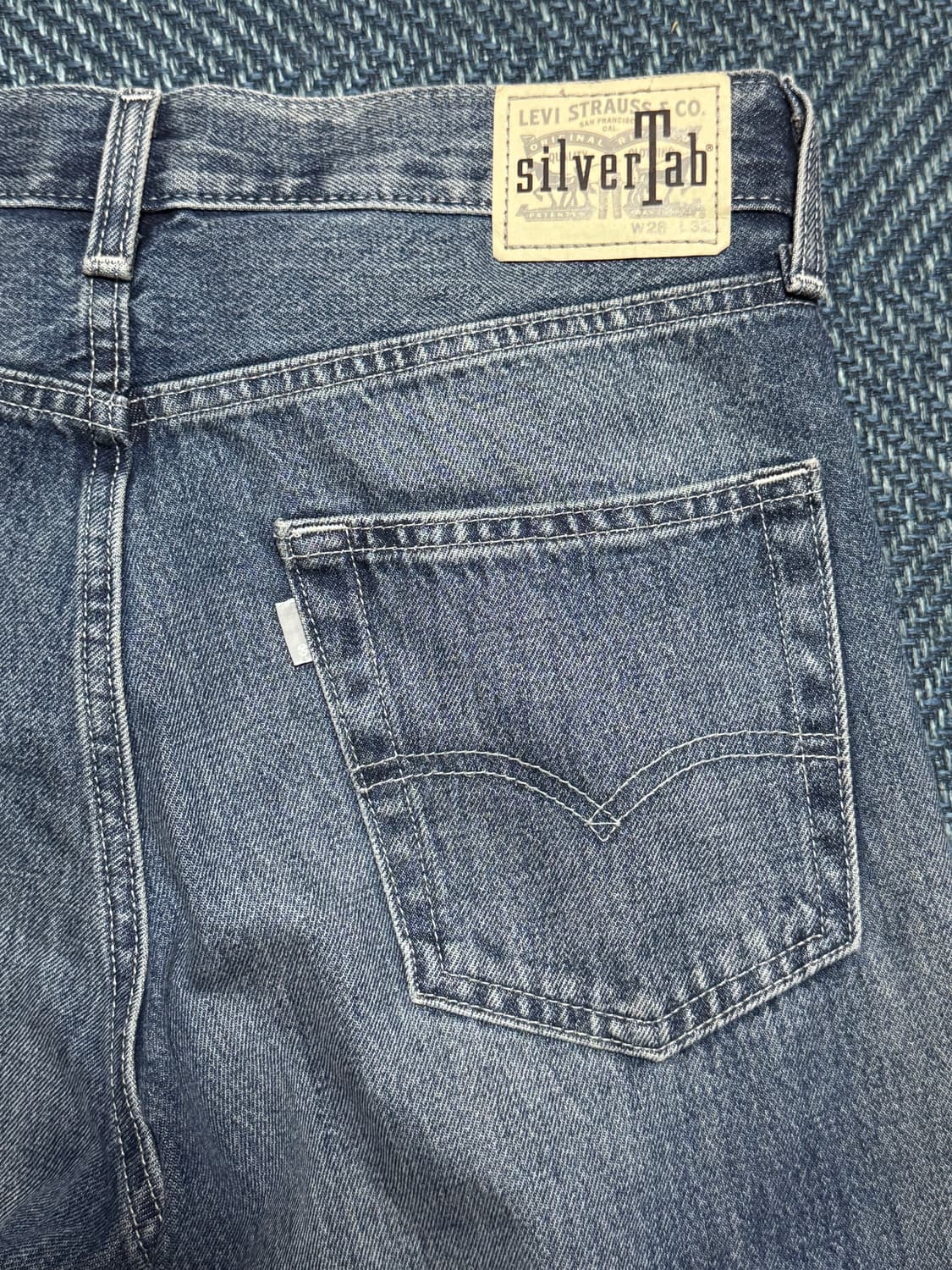 리바이스 공용 실버탭 루즈핏 진 W28 L32 상품이미지1
