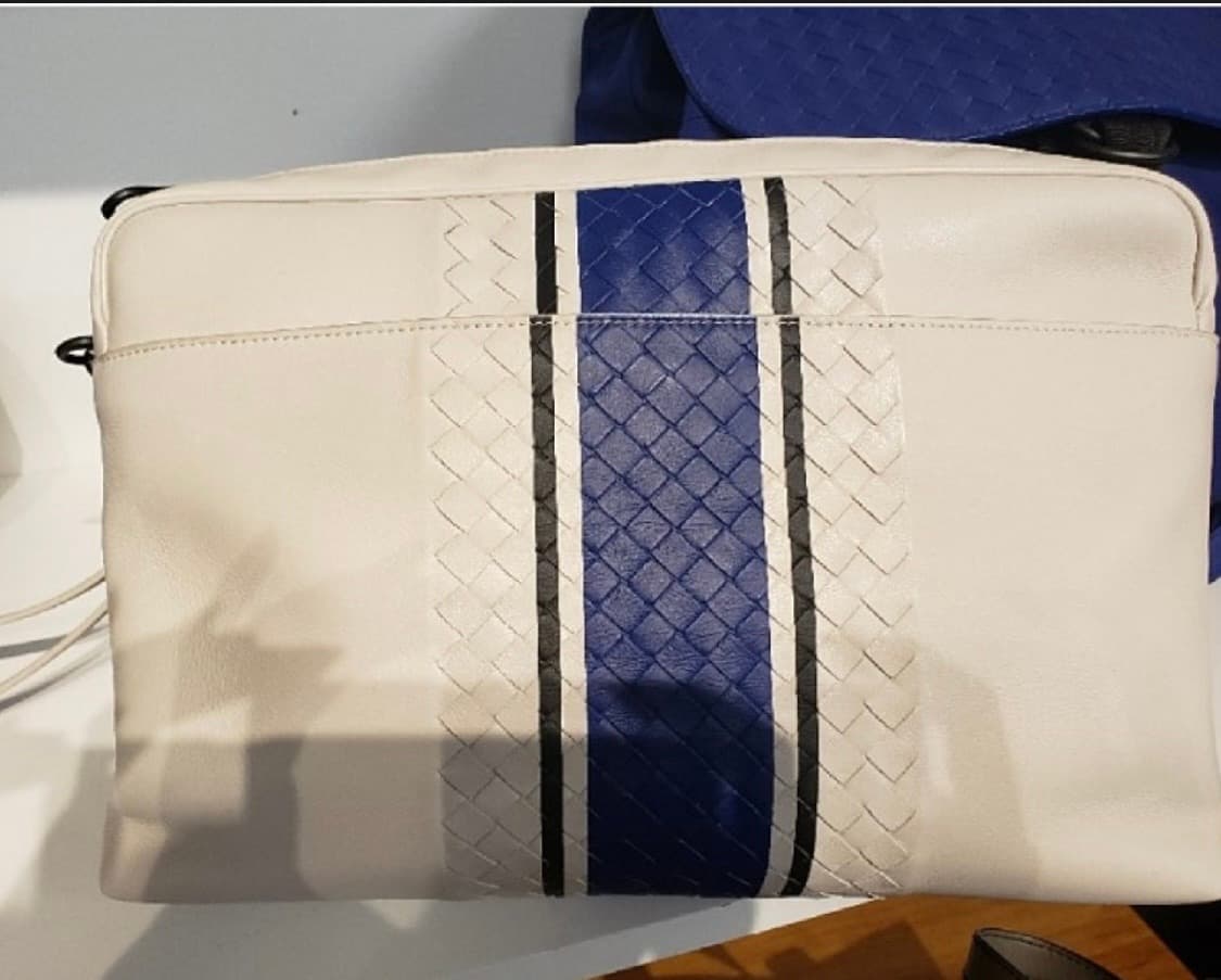 보테가베네타 클러치 새상품 상품이미지2