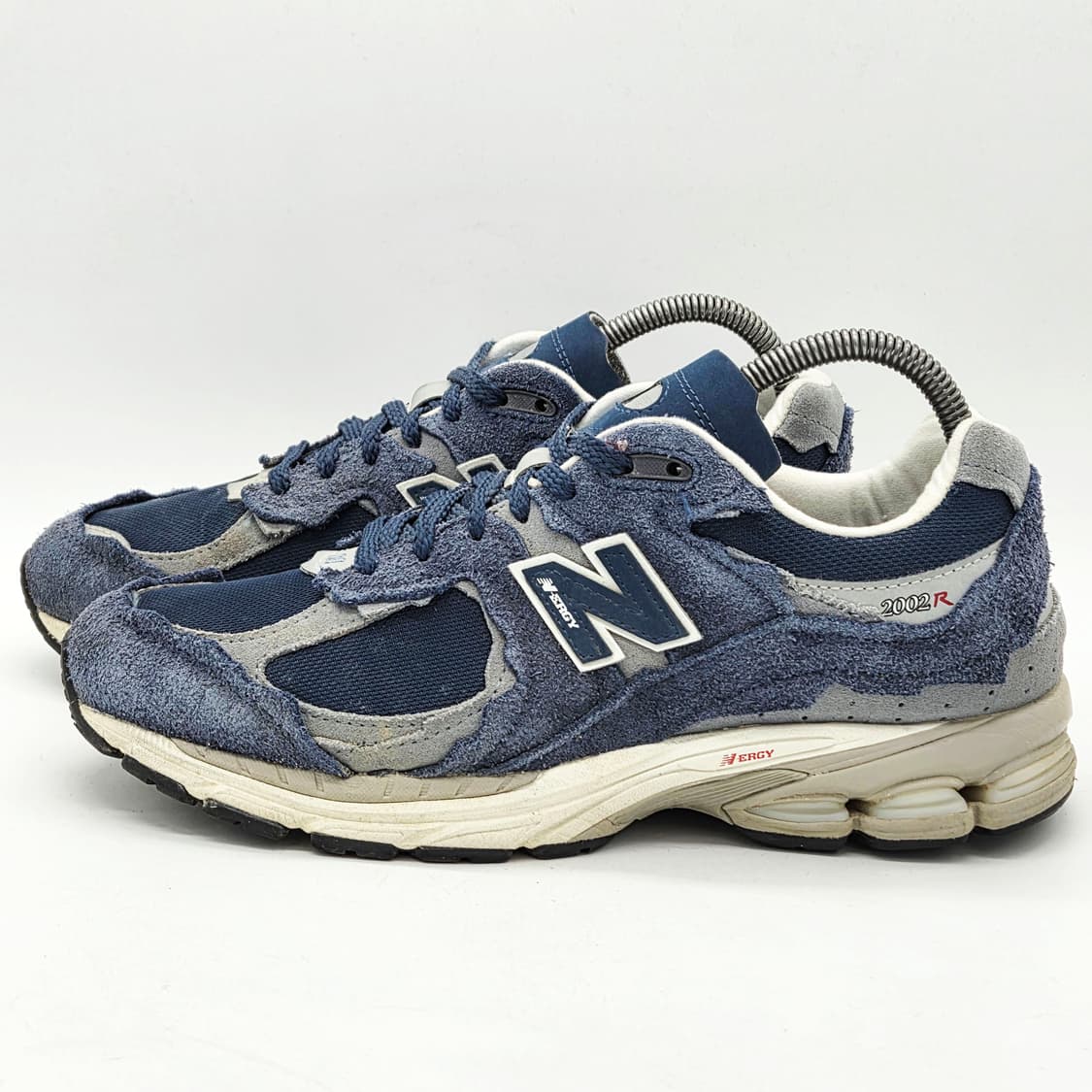  뉴발란스 2002R 프로텍션 팩 네이비 (265 D)  상품이미지1