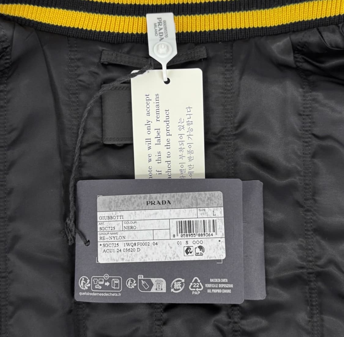[L] 프라다 남성 로고 패치 리나일론 바시티 봄버 자켓 블랙 상품이미지8