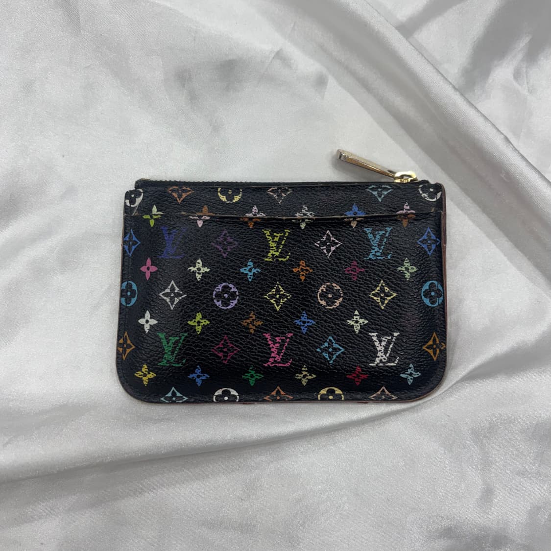 루이비통 무라카미 멀티컬러 블랙 키체인 지갑 상품이미지10