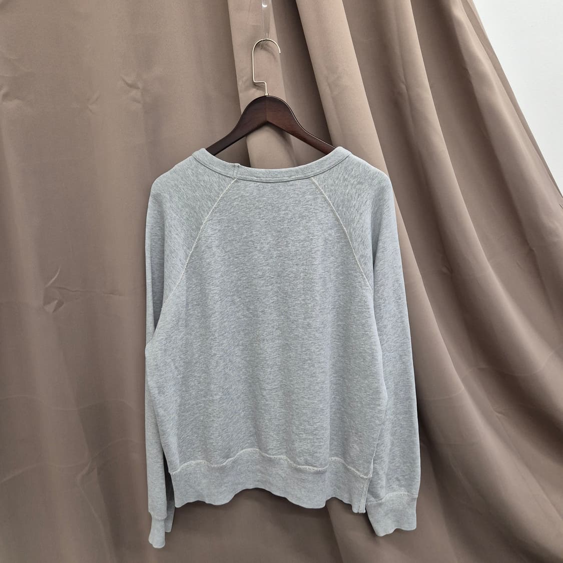 아크네스튜디오 컬리지 패치 맨투맨 M 상품이미지5