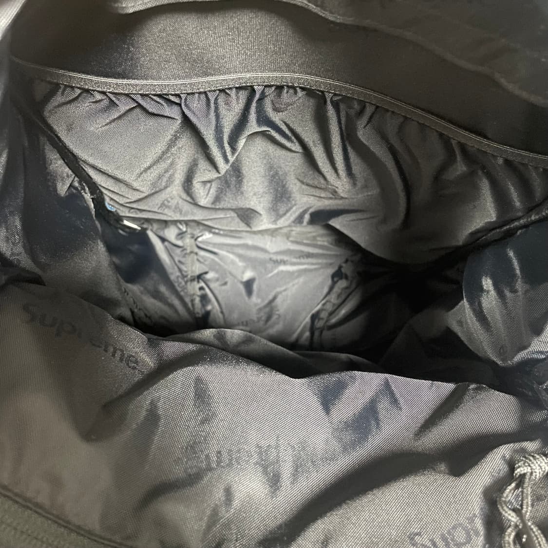 슈프림 23fw 백팩 상품이미지7