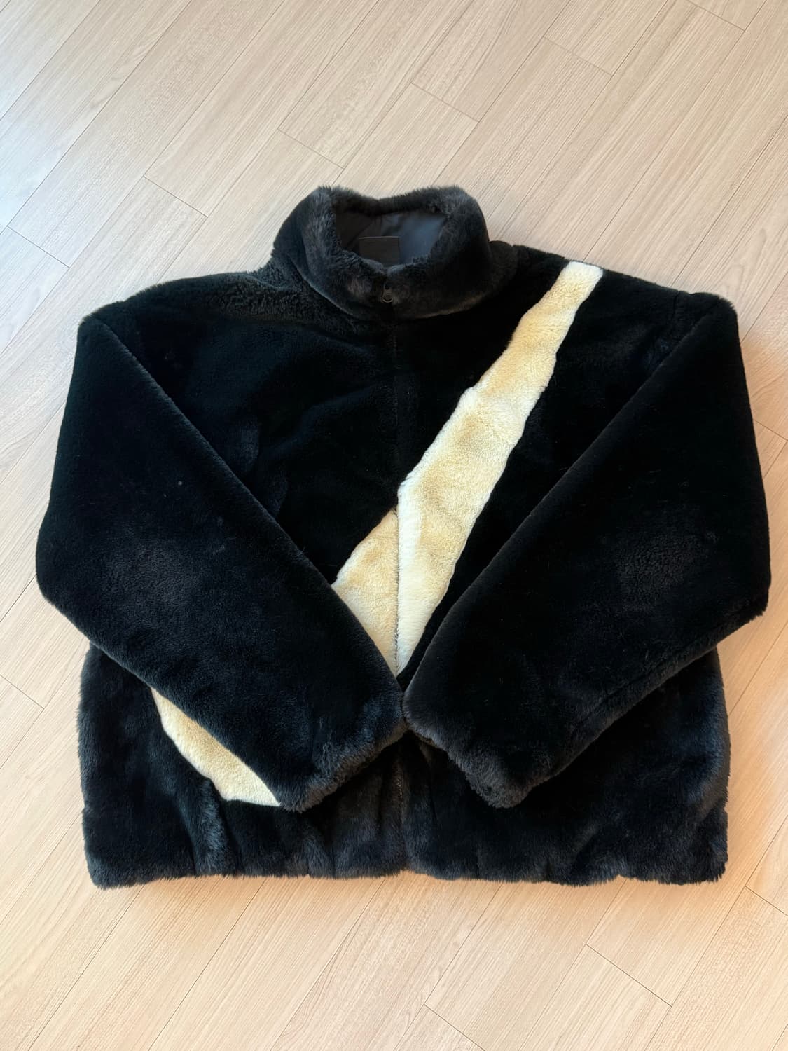 2XL 나이키 빅 스우시 퍼자켓 블랙 상품이미지1